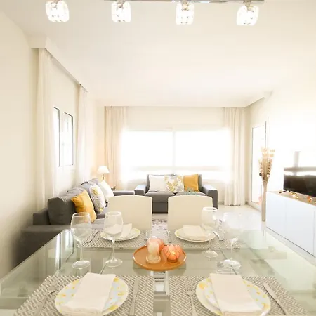 Marbella Banus Suites - Banus Playa Rocio - 3Br - 3Ba - Direct Beach & Sea Access Complex - Outdoor Terrace W Garden Views - Pool - 3 Min Walk To Puerto Banus & Corte Ing Luxury Shopping - Ideal For Families