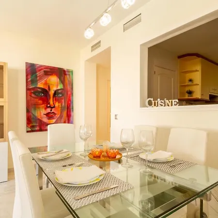 Marbella Banus Suites - Banus Playa Rocio - 3Br - 3Ba - Direct Beach & Sea Access Complex - Outdoor Terrace W Garden Views - Pool - 3 Min Walk To Puerto Banus & Corte Ing Luxury Shopping - Ideal For Families Marbella